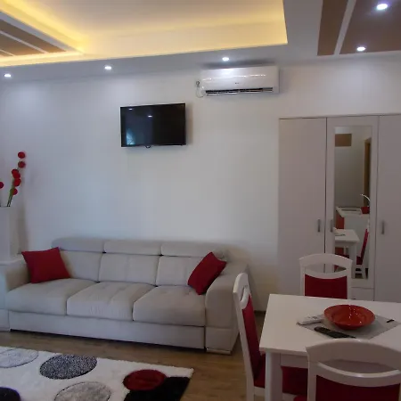 Slado تريبينيي