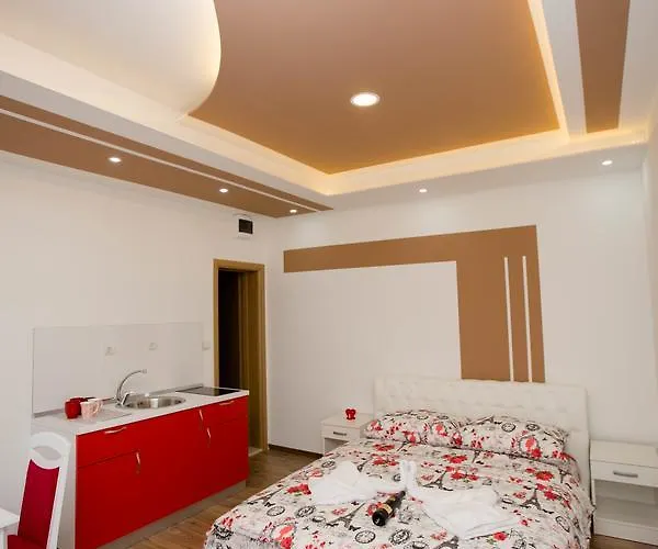 Πανσιόν Slado *